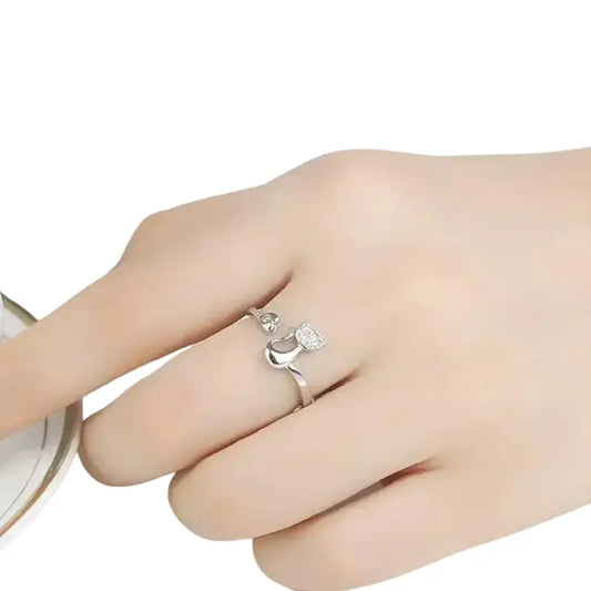 Bague Chat En Argent Aux Sublimes Reflets De Diamant Transparent Background